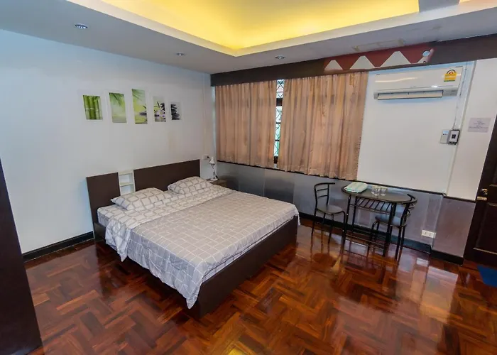 Flourish Sukhumvit 39 게스트하우스