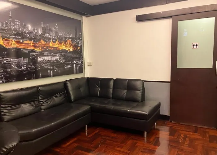 Flourish Sukhumvit 39 *