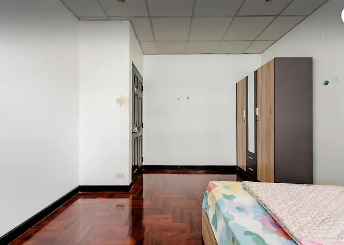 게스트하우스 Flourish Sukhumvit 39